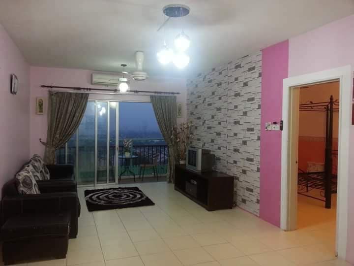 PLATINUM LAKE CONDOMINIUM PV12, DANAU KOTA SETAPAK - photo 2