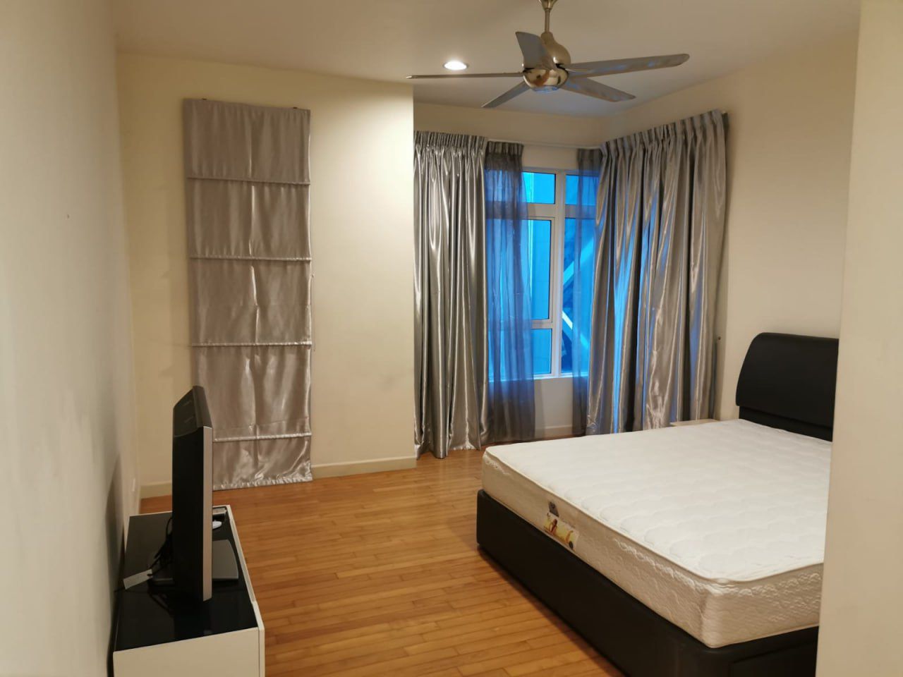 PARTLY FURNISH Binja ...