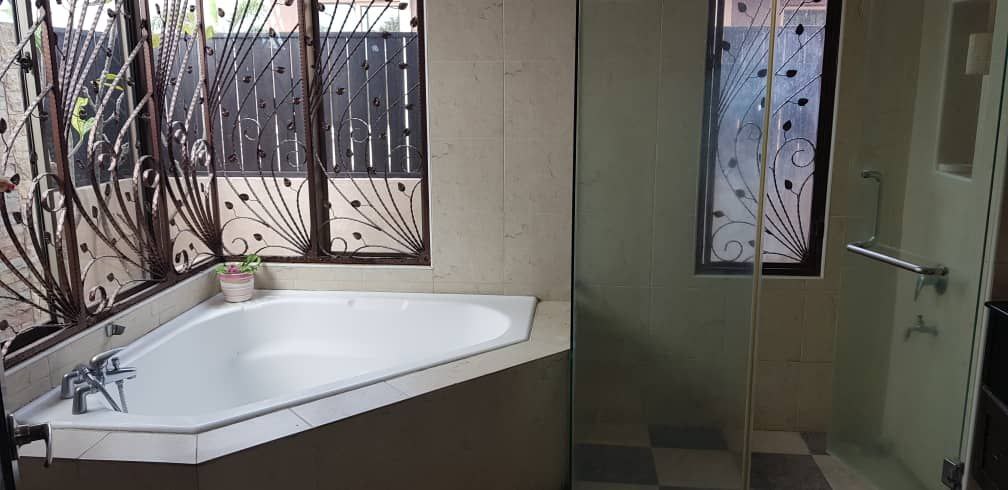 2 Storey Bungalow RENOVATED Aman Perdana for sale - photo 3