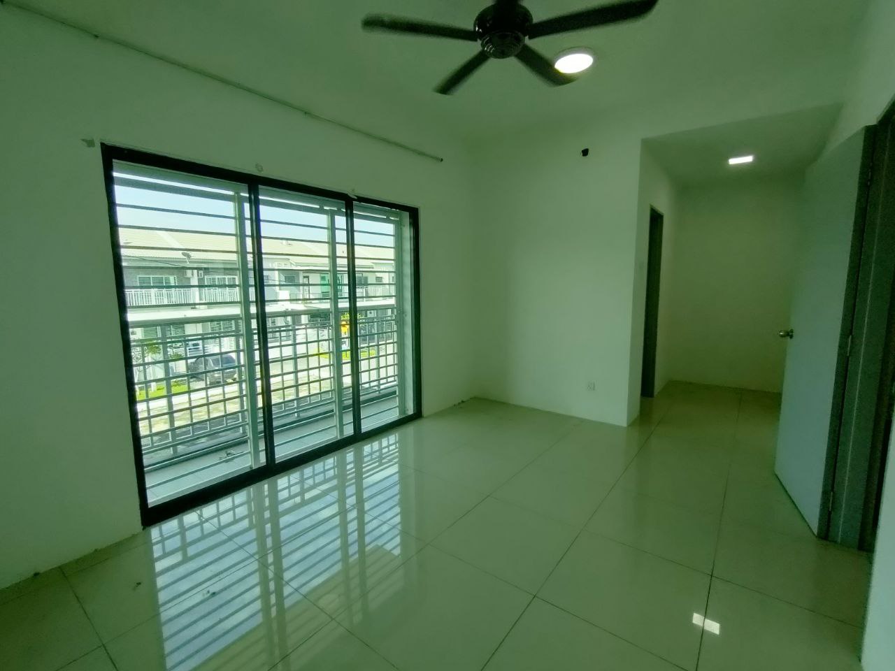 2 Storey Taman Saujana KLIA, Kota Warisan For Sale - photo 6