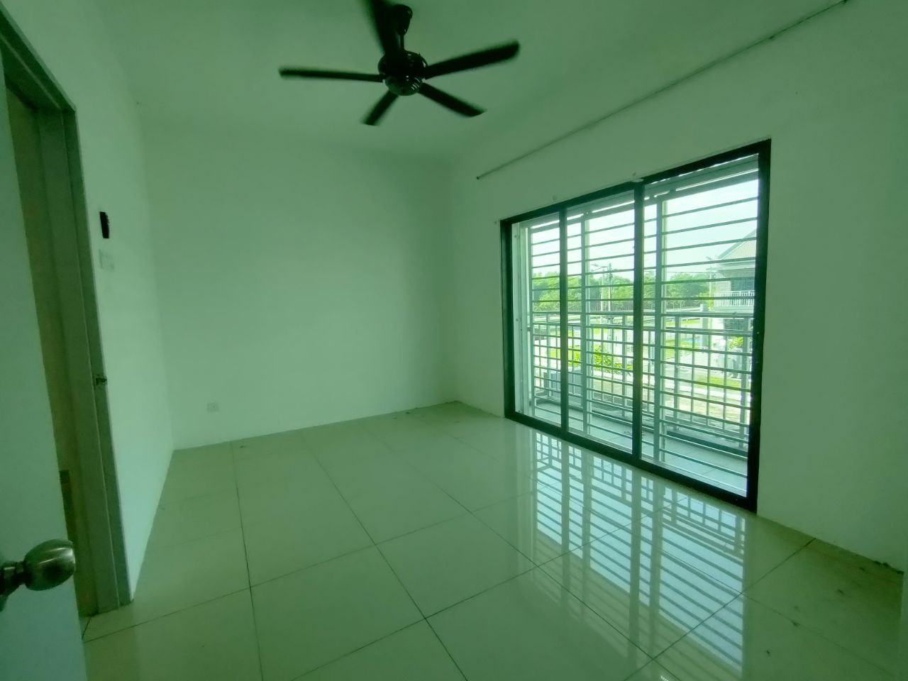 2 Storey Taman Saujana KLIA, Kota Warisan For Sale - photo 8