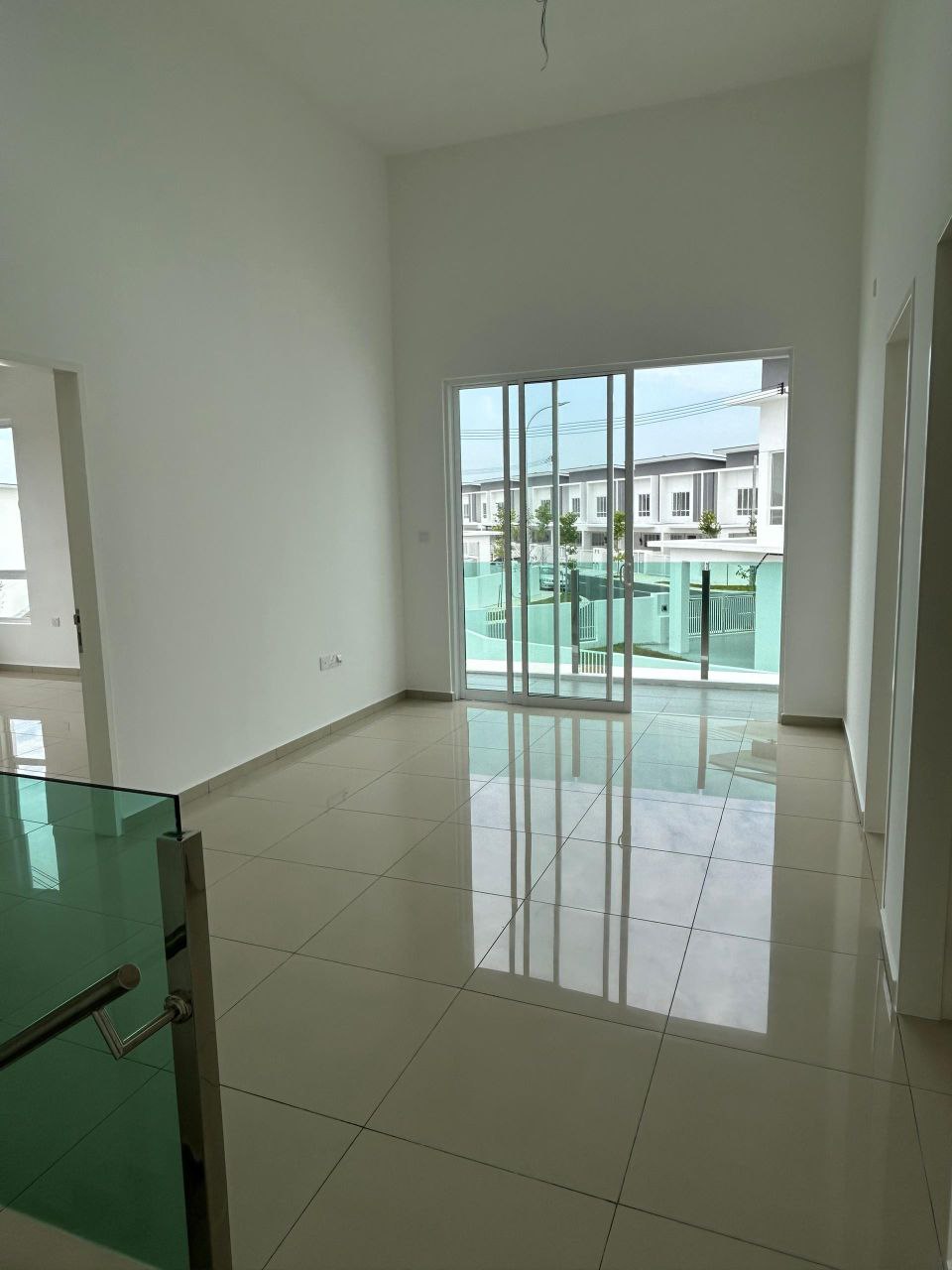 Double Storey Corner Lot Nusari Bayu for sale - photo 9