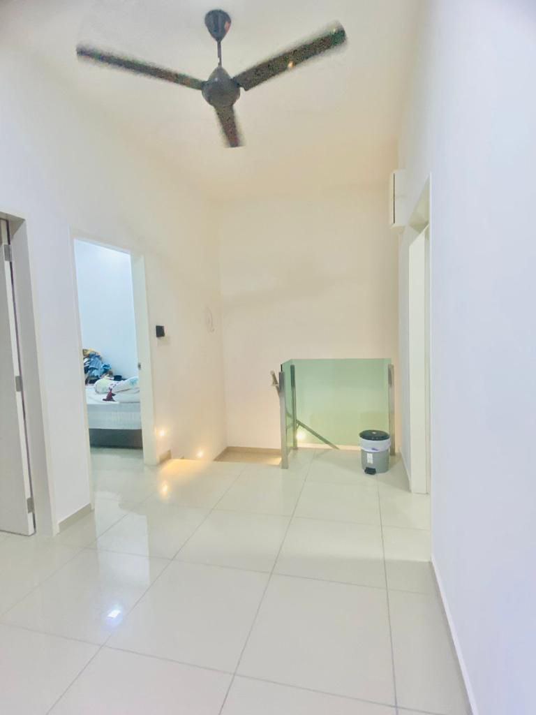 Double Storey Tiara Sendayan for sale - photo 2