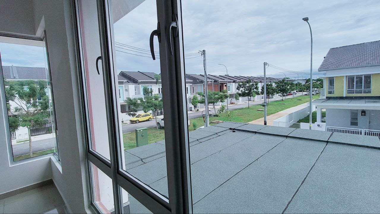Corner Lot Double Storey Tiara Sendayan for sale - photo 10