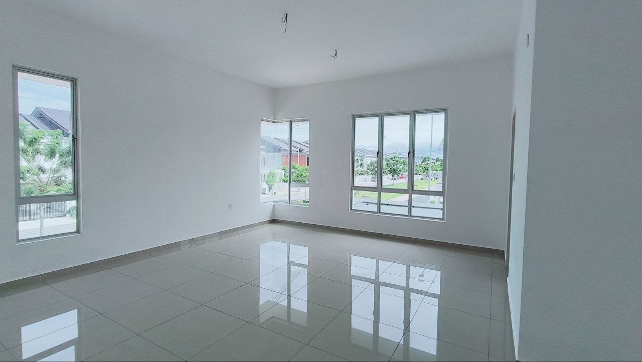 Corner Lot Double Storey Tiara Sendayan for sale - photo 12