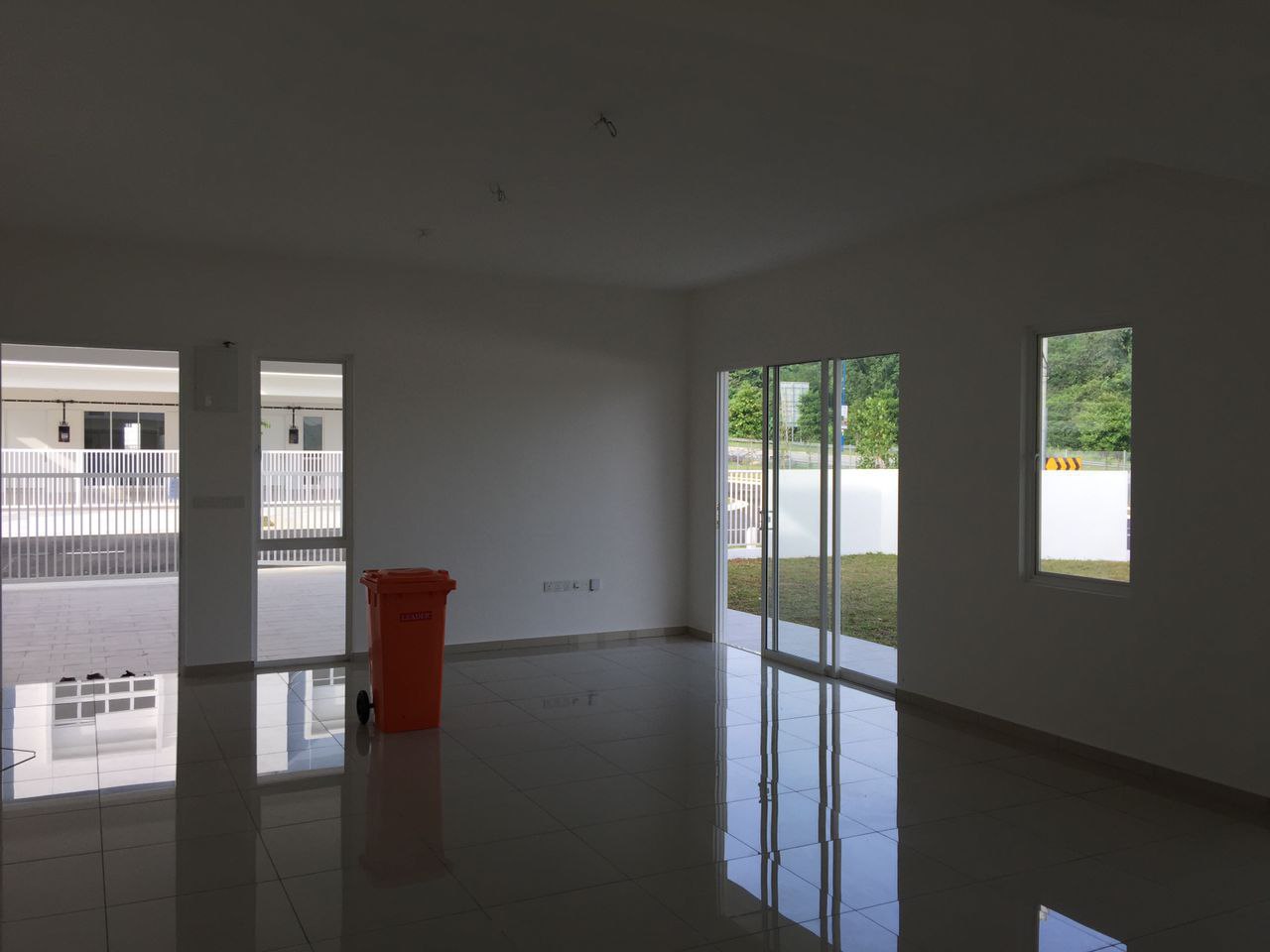 2 Storey Corner Lot Mellonia Suriaman 2B For Sale - photo 6