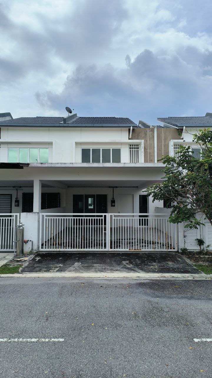 Double Storey Hijayu 3 for sale - photo 12
