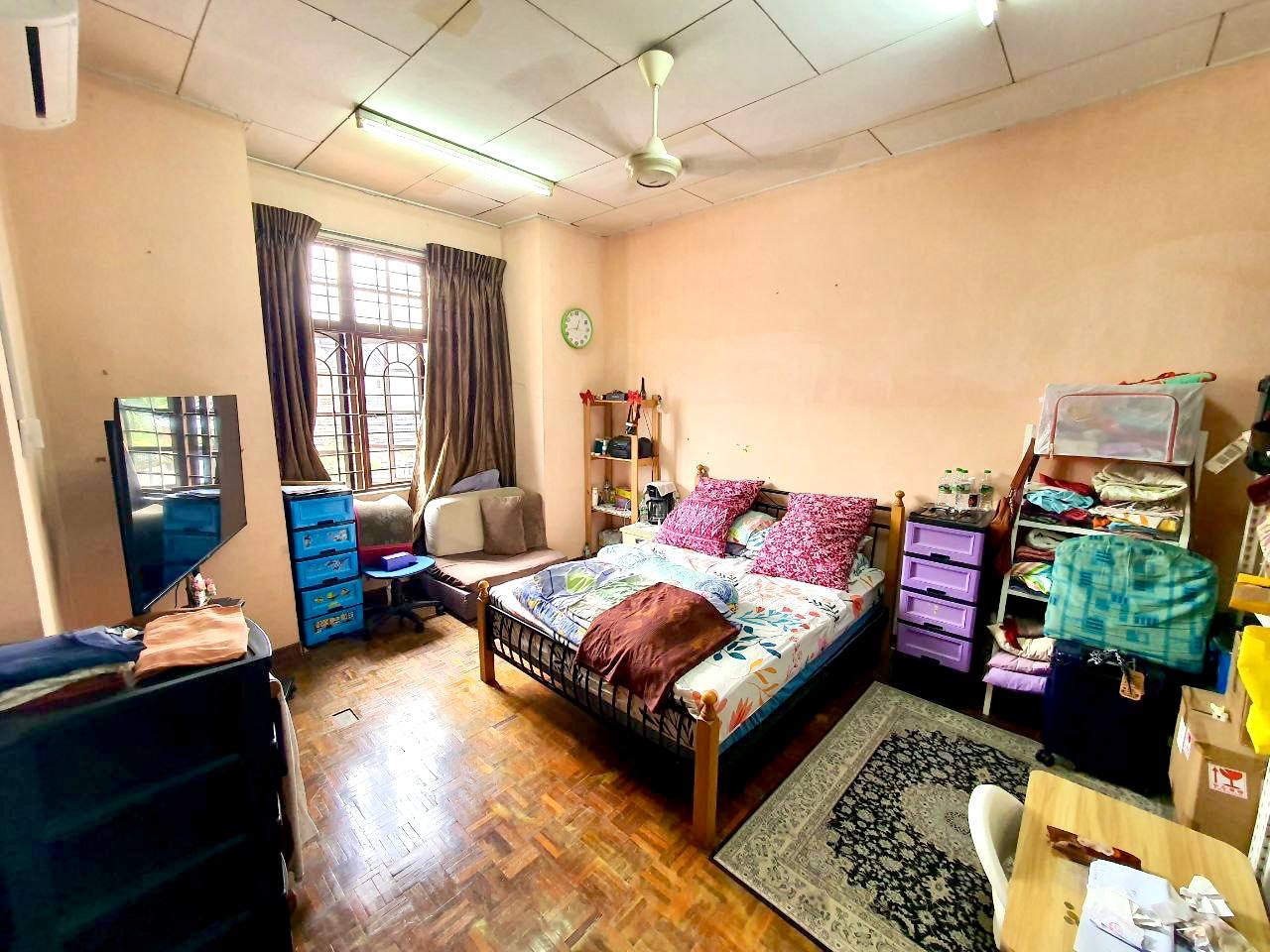 2 Storey Terrace House Seksyen 4 for Sale - photo 6