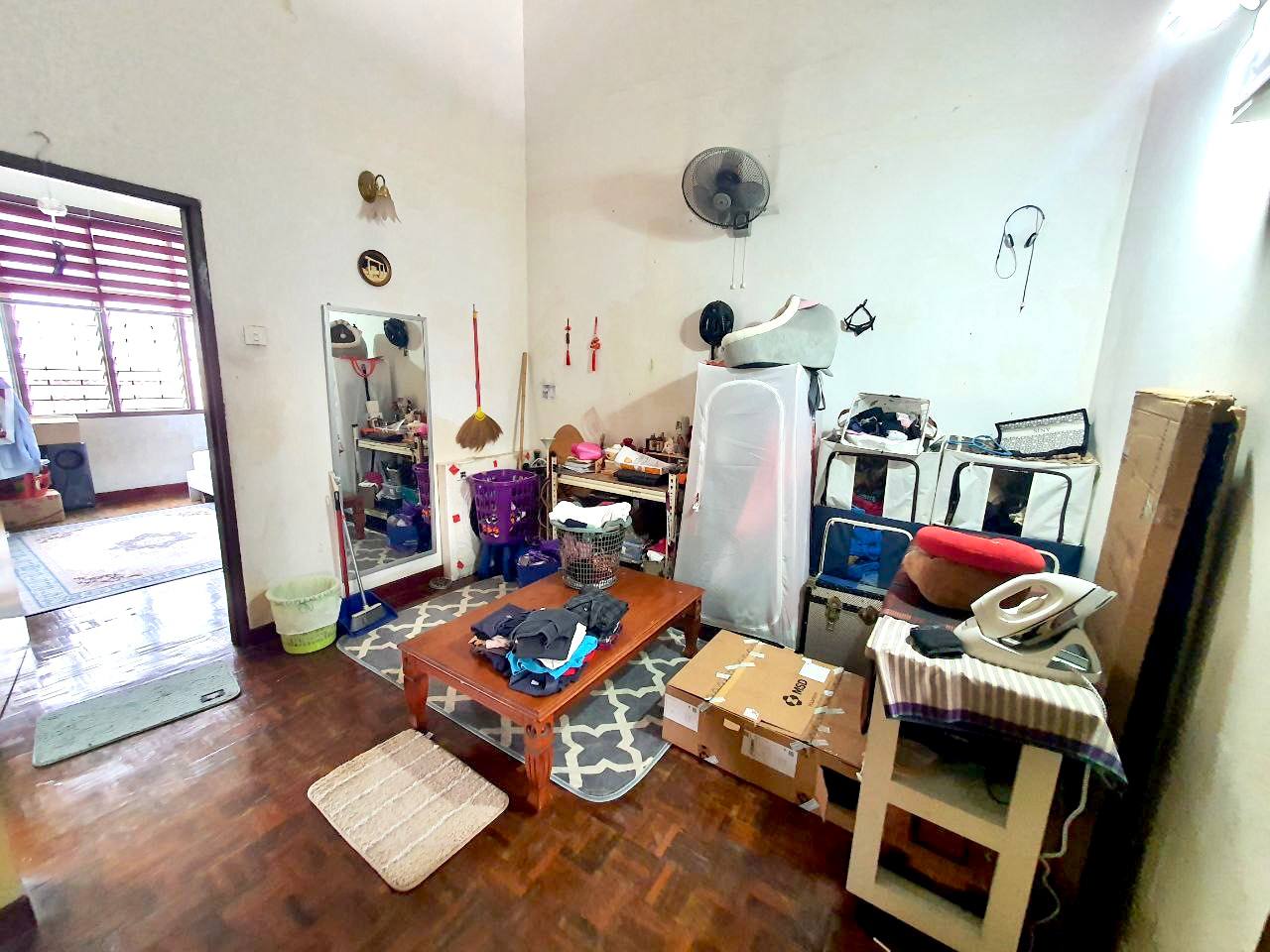 2 Storey Terrace House Seksyen 4 for Sale - photo 8