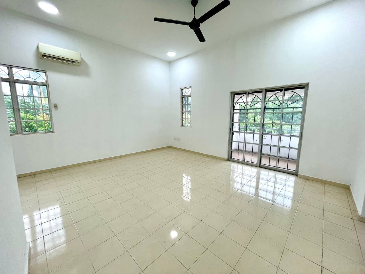 2 Storey Bungalow Sungai Ramal Dalam for Sale - photo 8