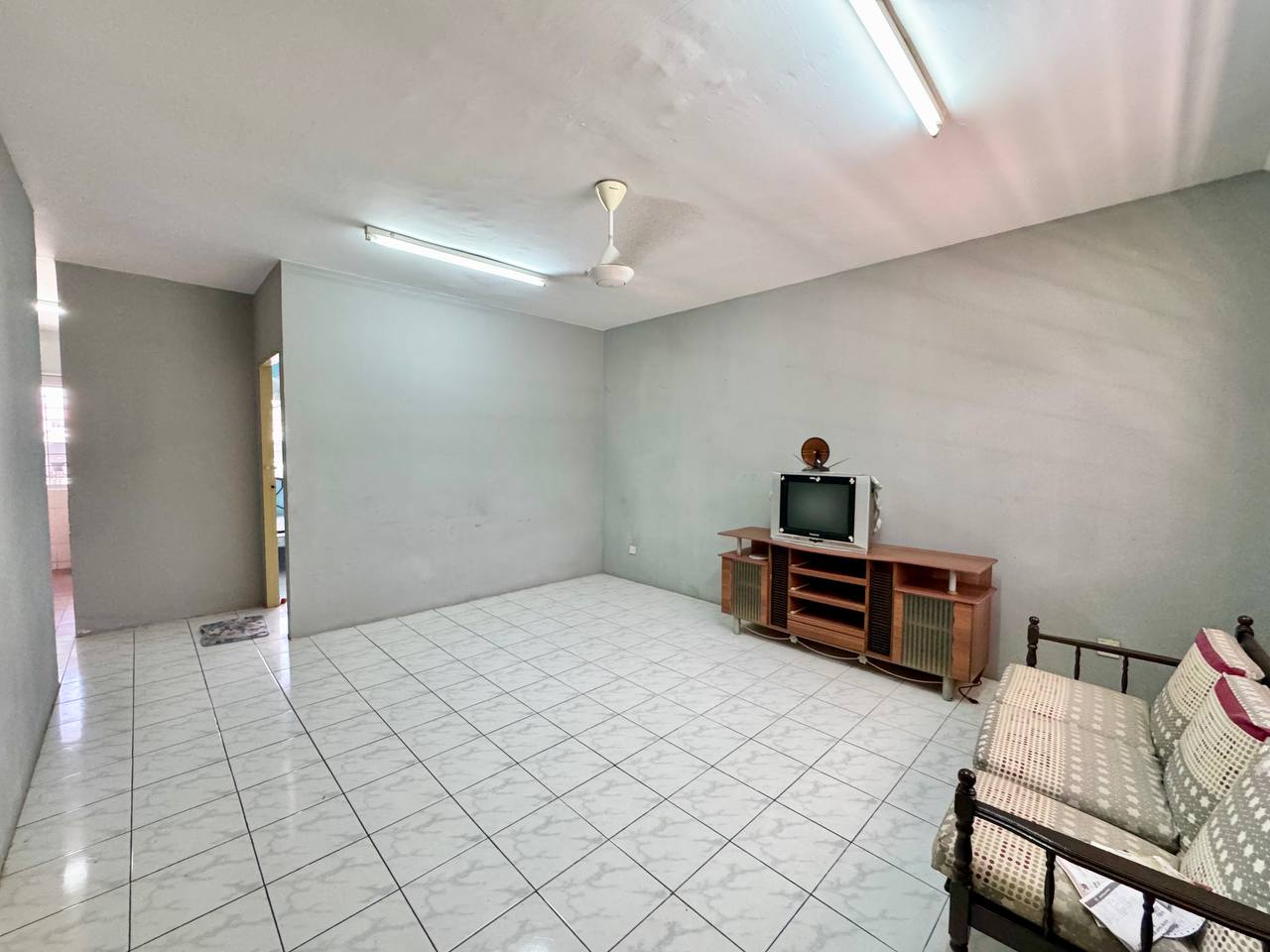 Flat Baiduri Bandar Tasik Kesuma, Semenyih - photo 11