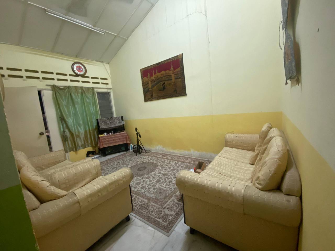 Single Storey Terrace, Taman Saga Ampang - photo 10