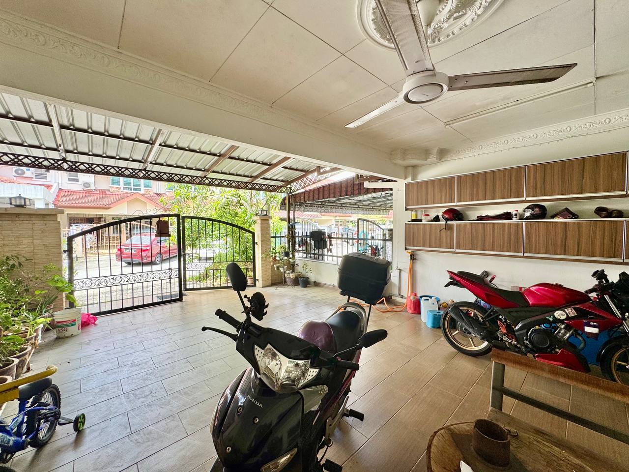 Double Storey Terrace TPS 4 Taman Pelangi Semenyih - photo 3