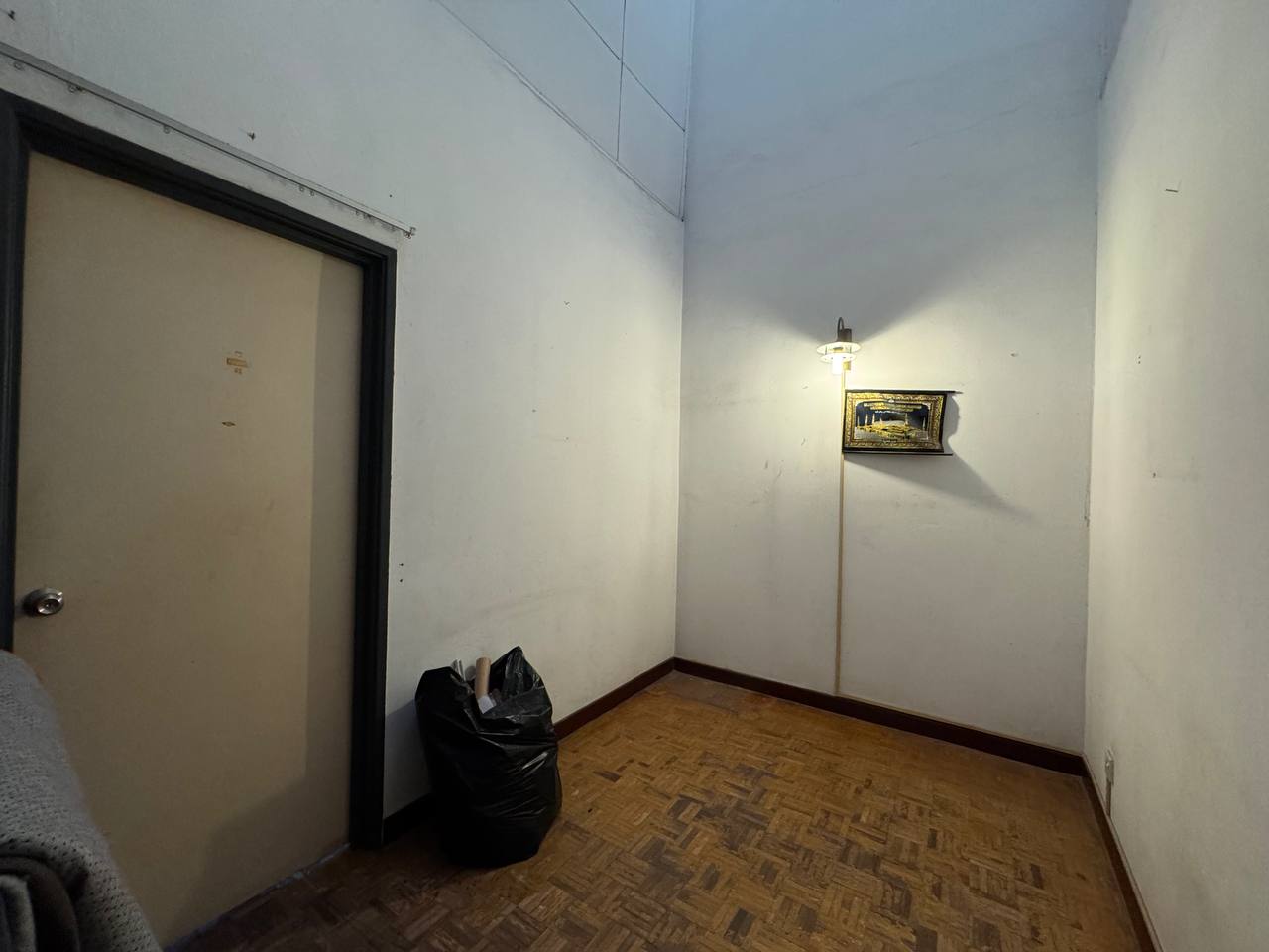 Double Storey Jln Anggerik Aranda - photo 10
