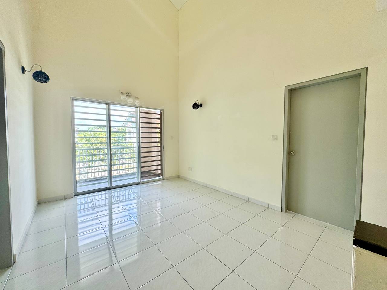 CORNER LOT Double Storey Laman Orkid Nilai Impian - photo 3