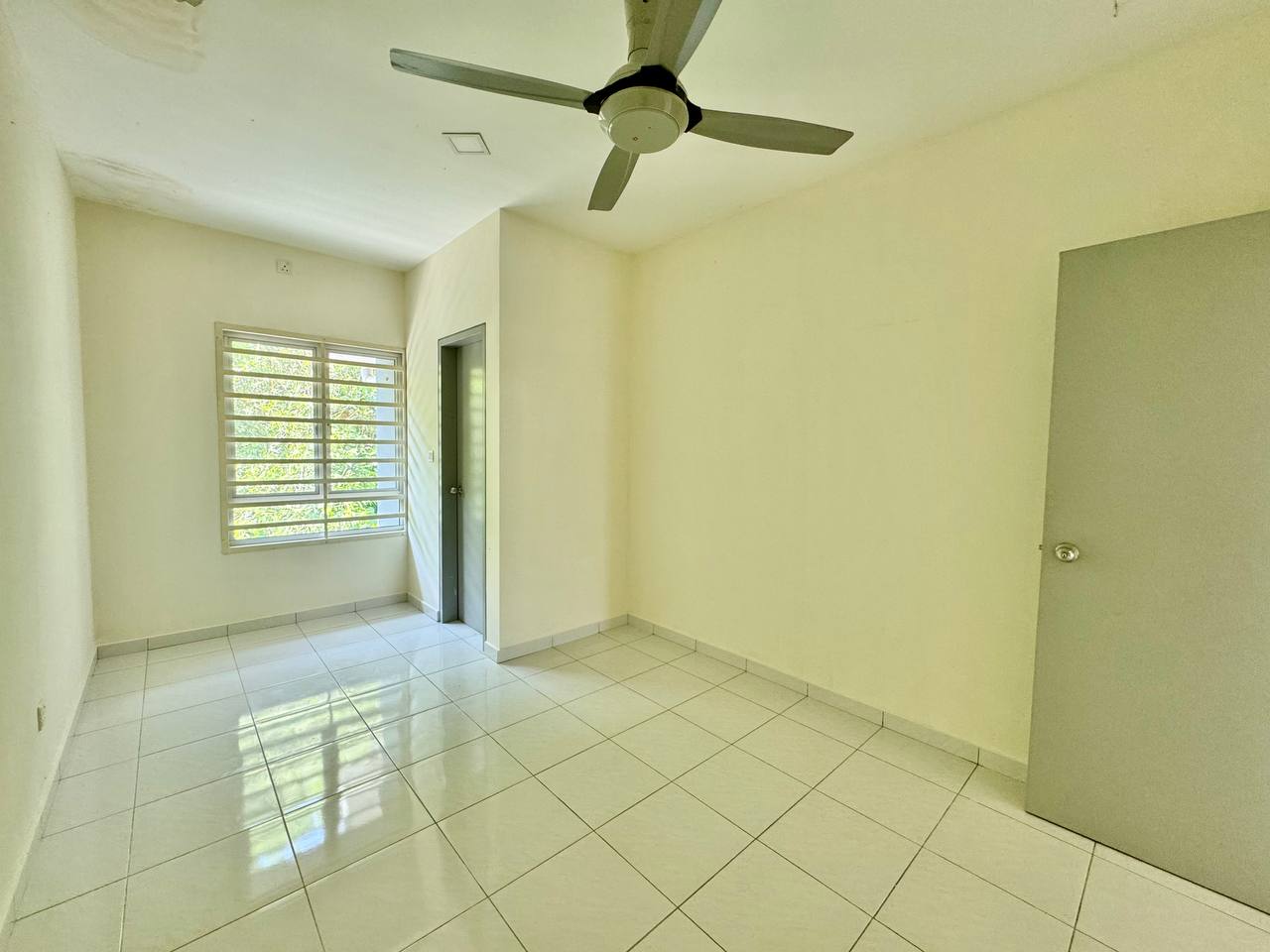 CORNER LOT Double Storey Laman Orkid Nilai Impian - photo 8