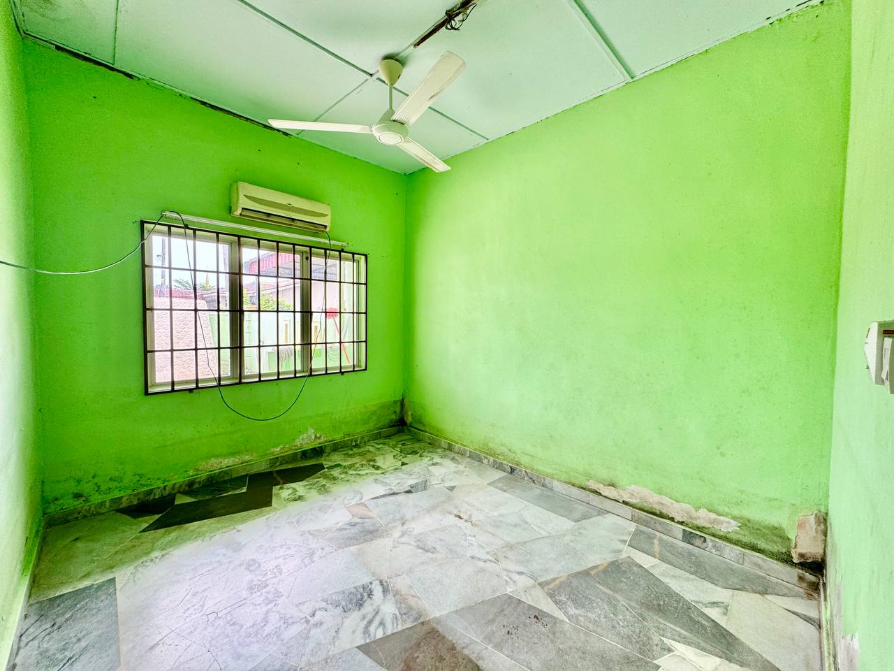 Single Storey Terrace Taman Seri Puteri 2, Meru - photo 3