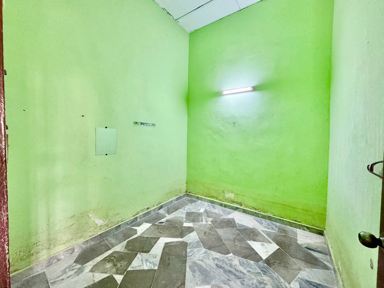 Single Storey Terrace Taman Seri Puteri 2, Meru - photo 5