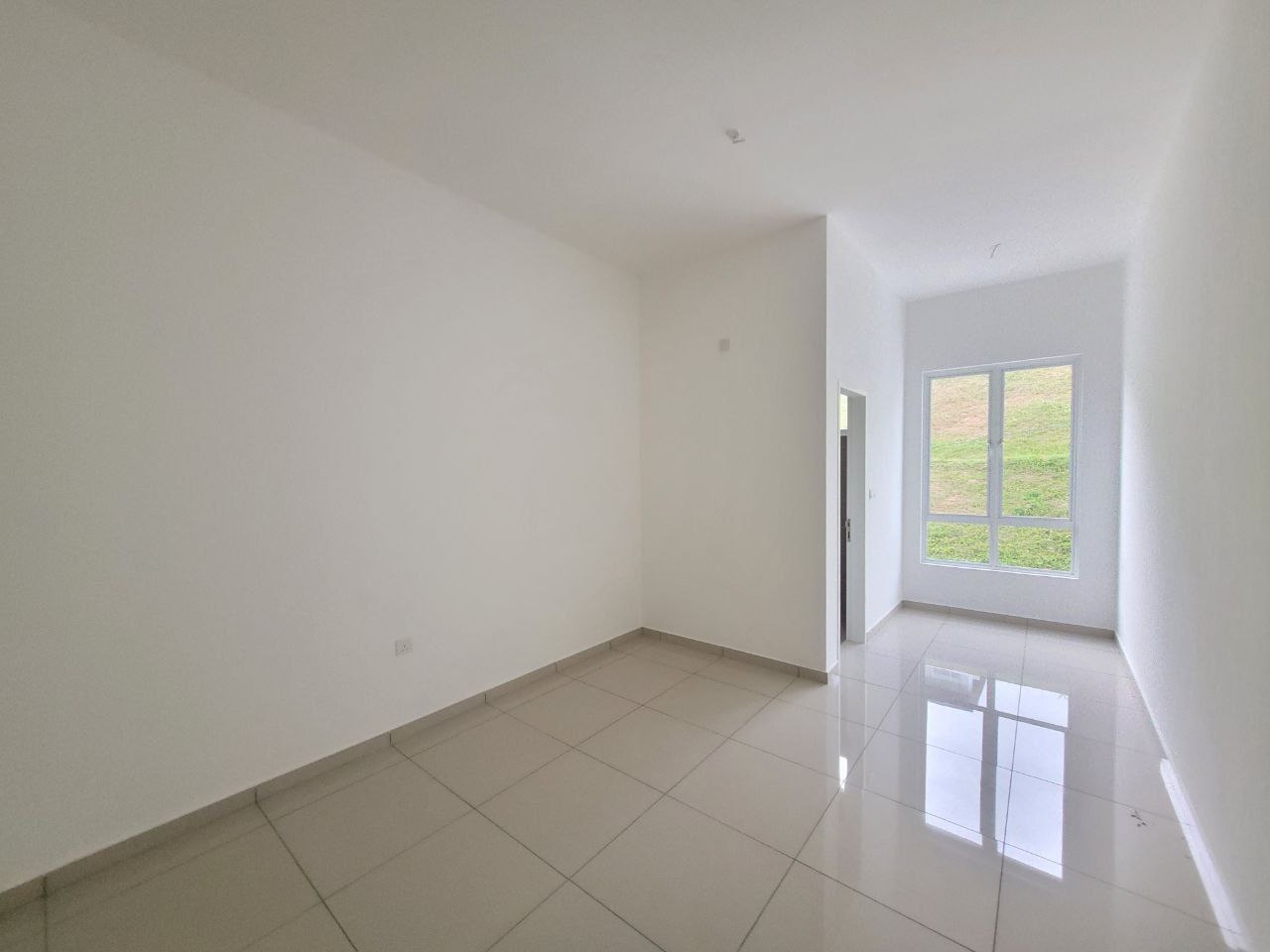 2 Storey Terrace Cadena Ara Sendayan - photo 6
