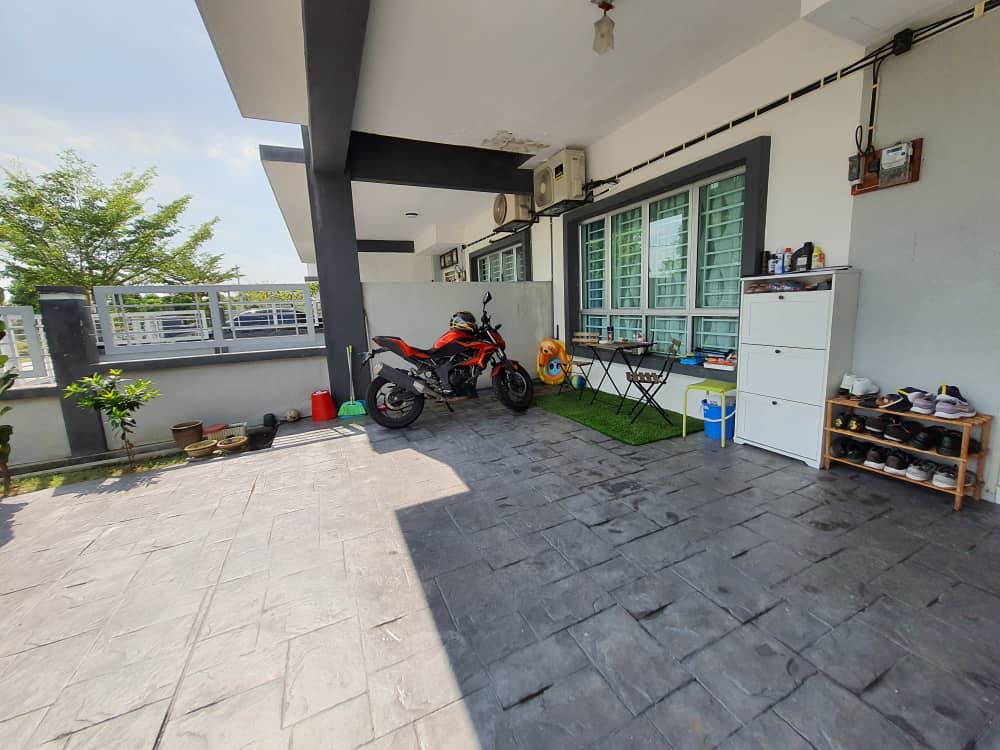 RAFFLESIA Taman Pelangi Semenyih 2, Semenyih - photo 12