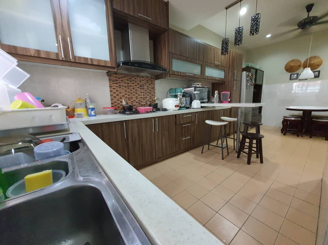 RENOVATED 2 Storey Terrace Taman Pelangi Semenyih - photo 10