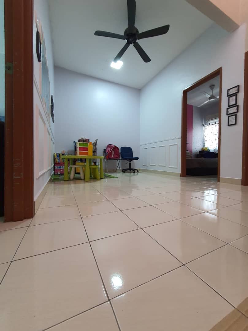 RENOVATED 2 Storey Terrace Taman Pelangi Semenyih - photo 12