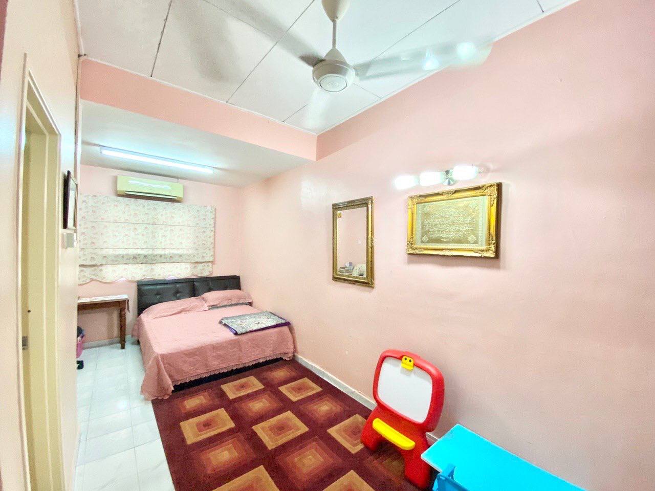 2 Storey RENOVATED Bandar Puteri Klang - photo 8