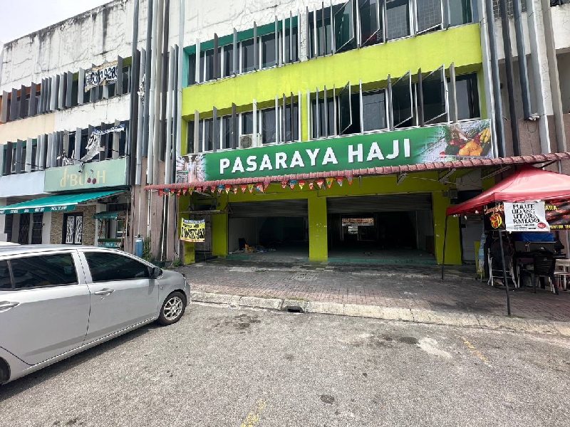 Shoplot Setia Alam Ground Floor