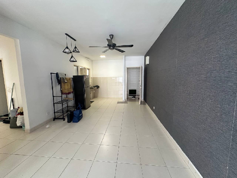De Bayu Apartment Setia Alam - photo 3