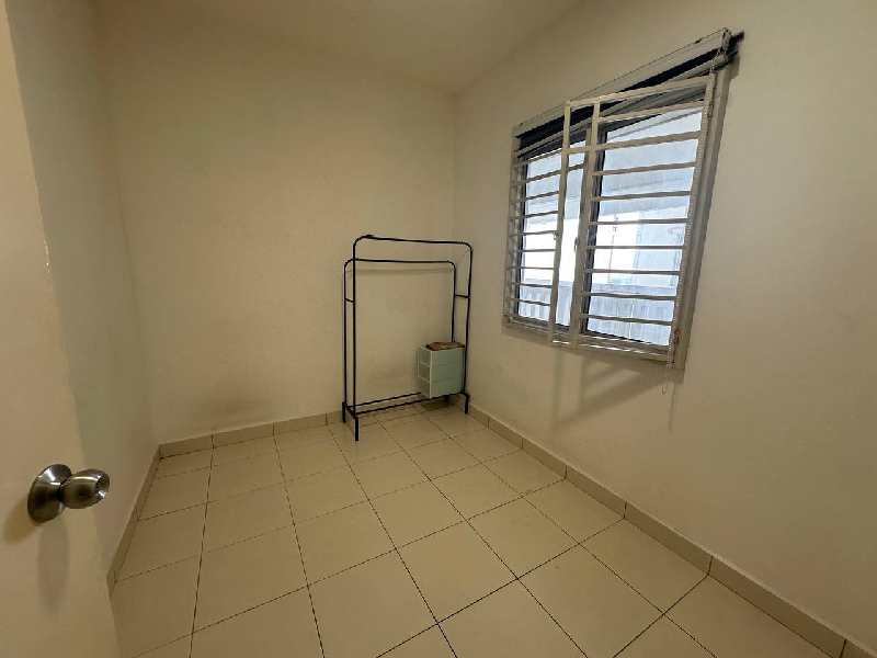 De Bayu Apartment Setia Alam - photo 8