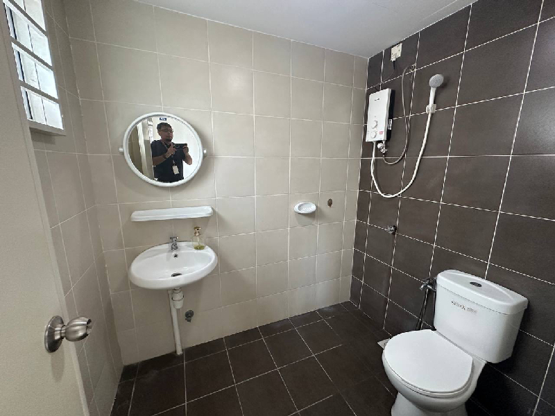 De Bayu Apartment Setia Alam - photo 11