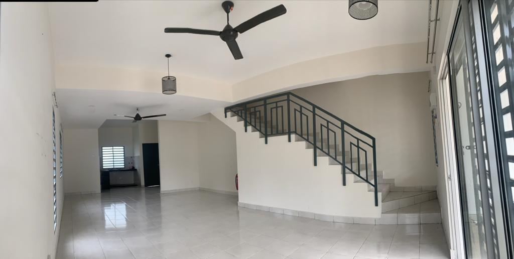 Double Storey House Sri Alamanda Parkland Rawang - photo 2
