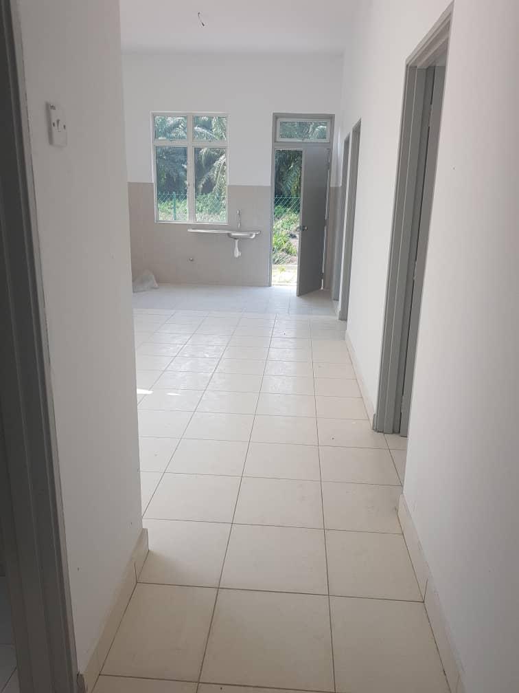 Semi D House Single Storey Taman Bentara Teluk - photo 5