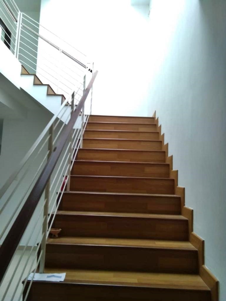 Double Storey Terrace Laman Glenmarie Shah Alam - photo 2