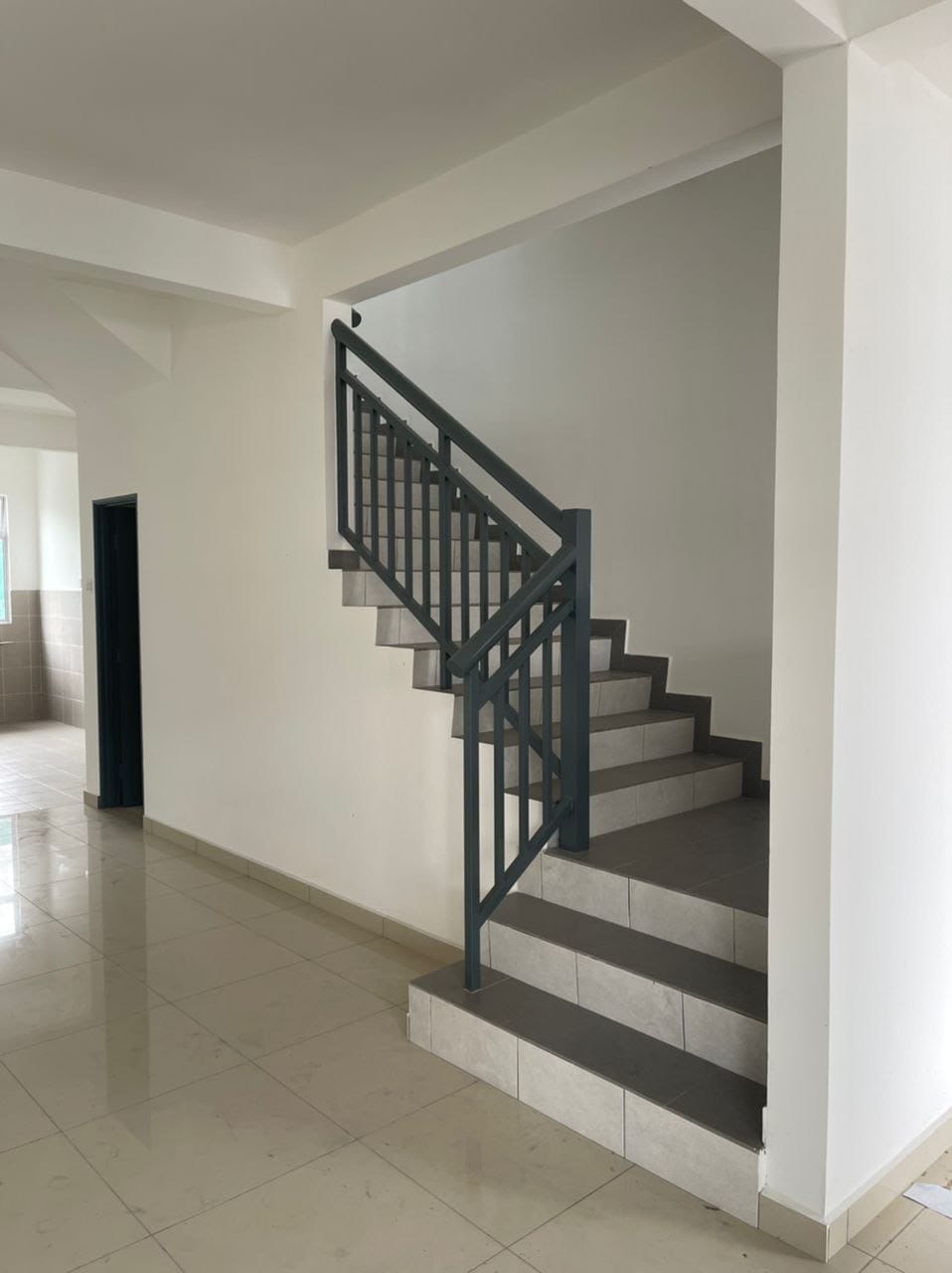 Brand New 2 Storey House Tmn Bentara - photo 6