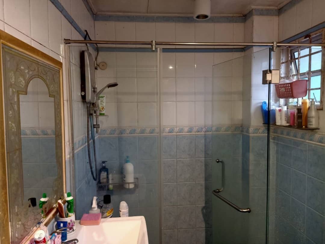 2 Storey House Sek 4 Shah Alam  Extended Kitchen - photo 2