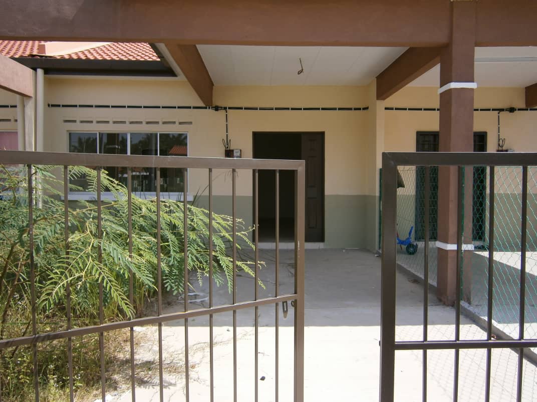 Single Storey House Tmn Langat Utama 3 - photo 2