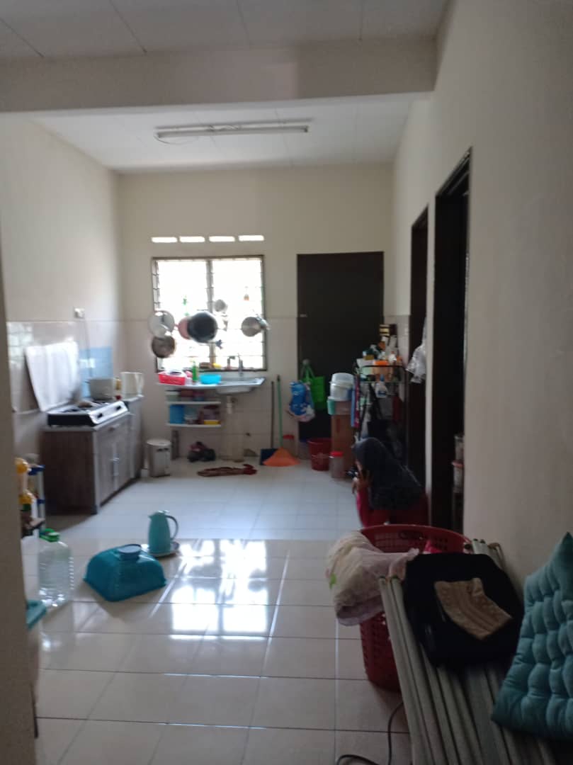 Single Storey House Tmn Langat Utama 3 - photo 6