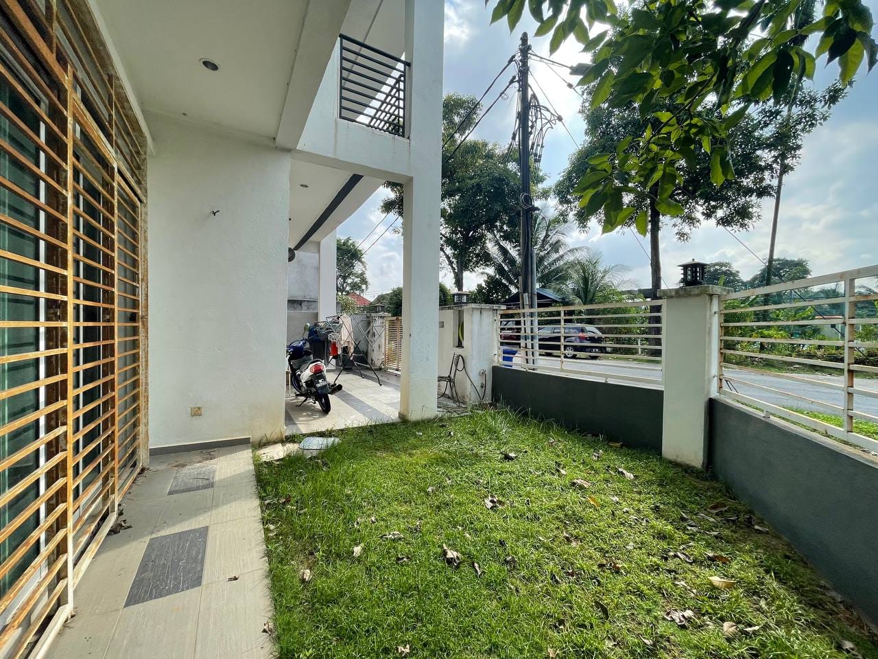 Corner Lot 2 Storey House Seksyen 19 Shah Alam - photo 2