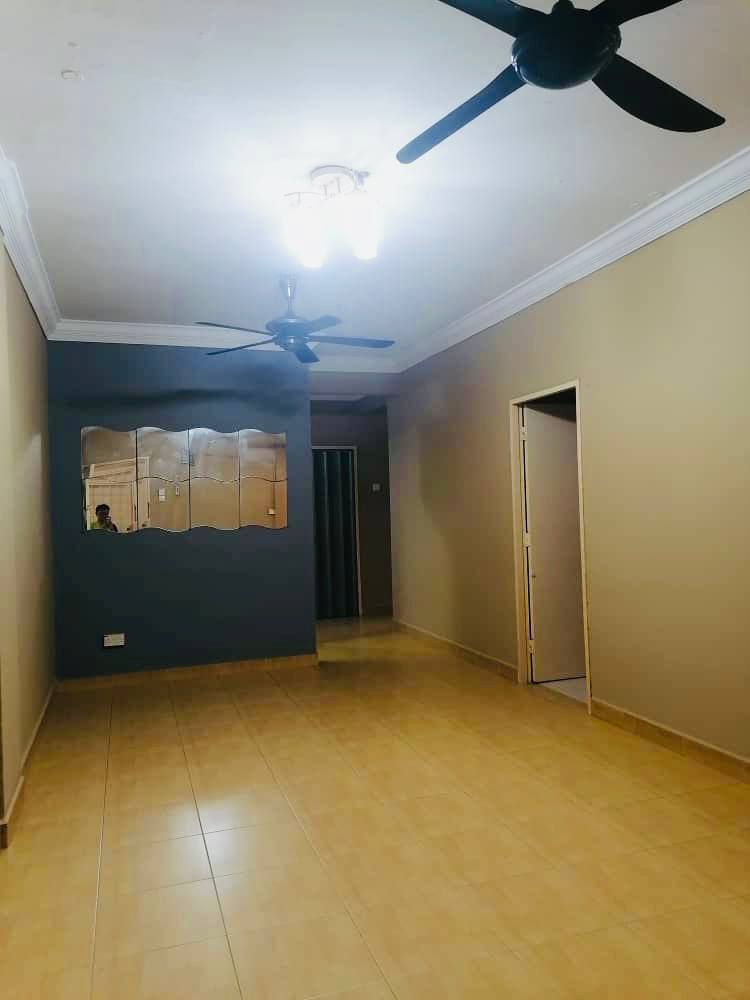 Puchong Court Apartment, Puchong Lev 1 - photo 2