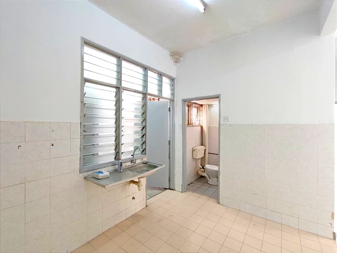 Pangsapuri Orkid Tmn Puchong Prima Lev 3 Nearby - photo 6