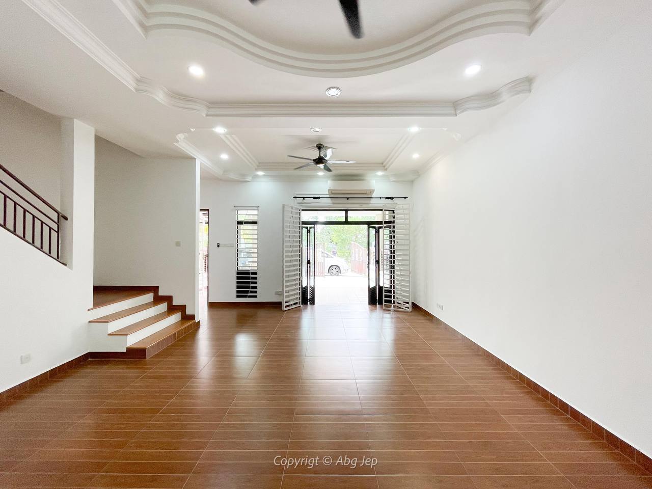 2 Storey Hoyse Kota Bayuemas Klang Nice House Reno - photo 3