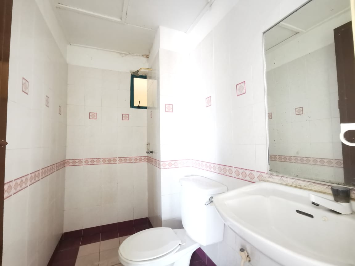Bandar Baru Klang Condominium Bukit Raja Lev 8 - photo 5