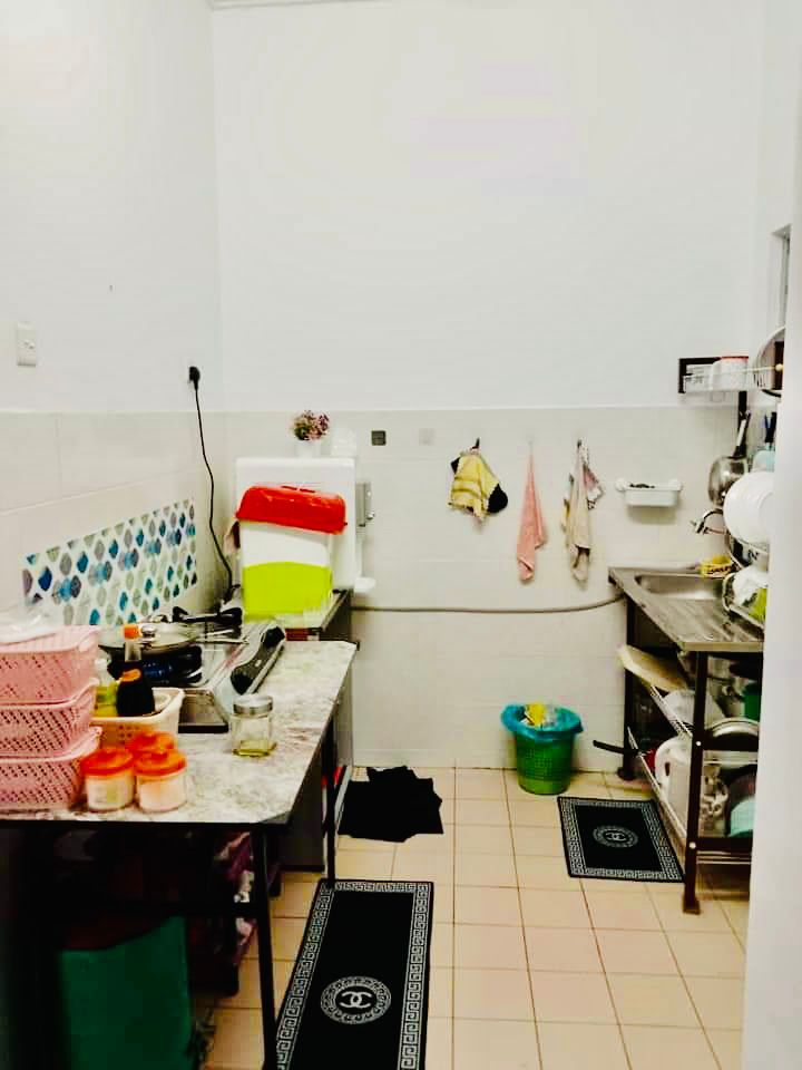 Apartment Puchong Utama Court 2 New Paint - photo 5