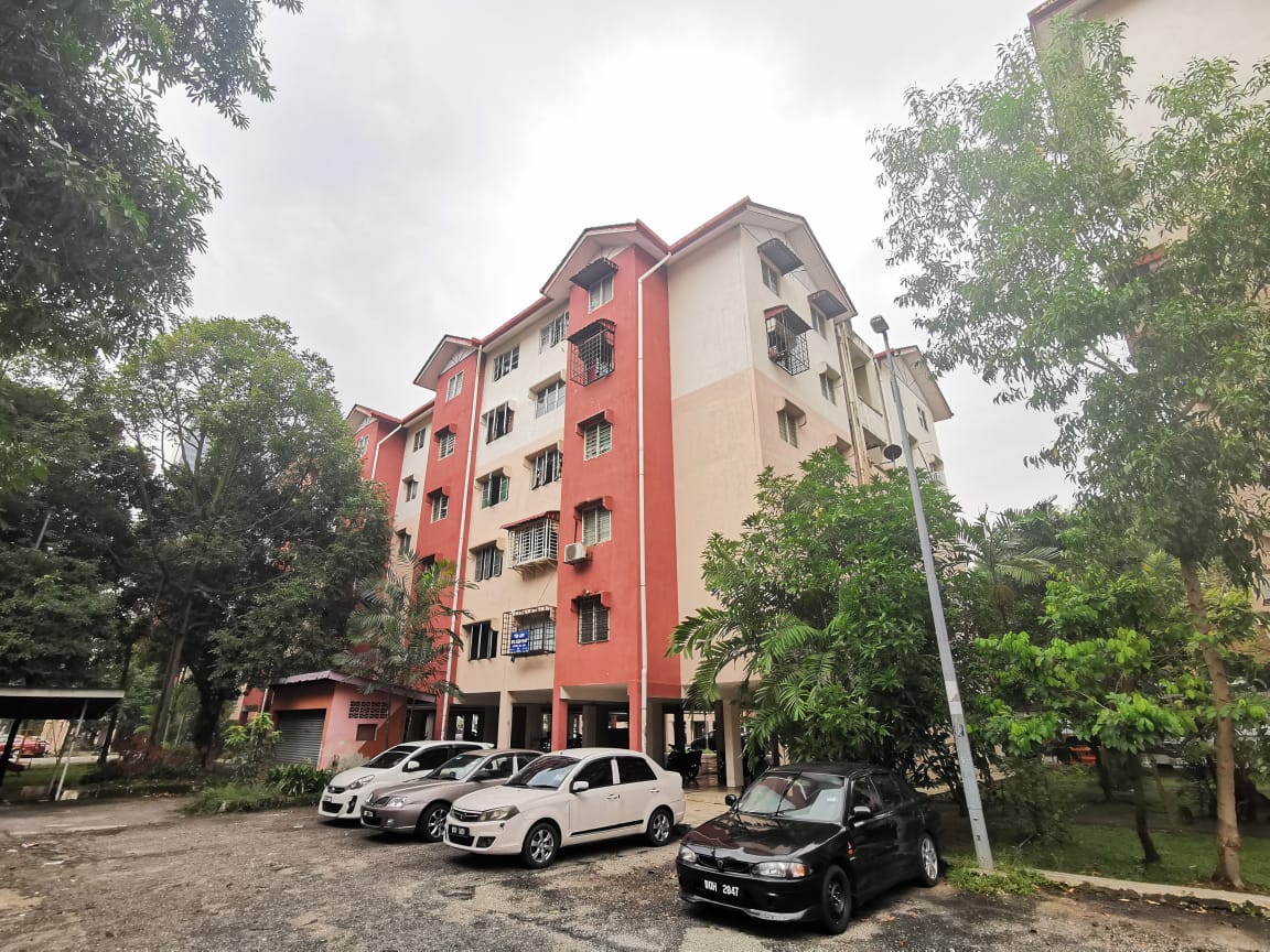 Flat Pkns Seksyen 7 Shah Alam Level 5 - photo 4