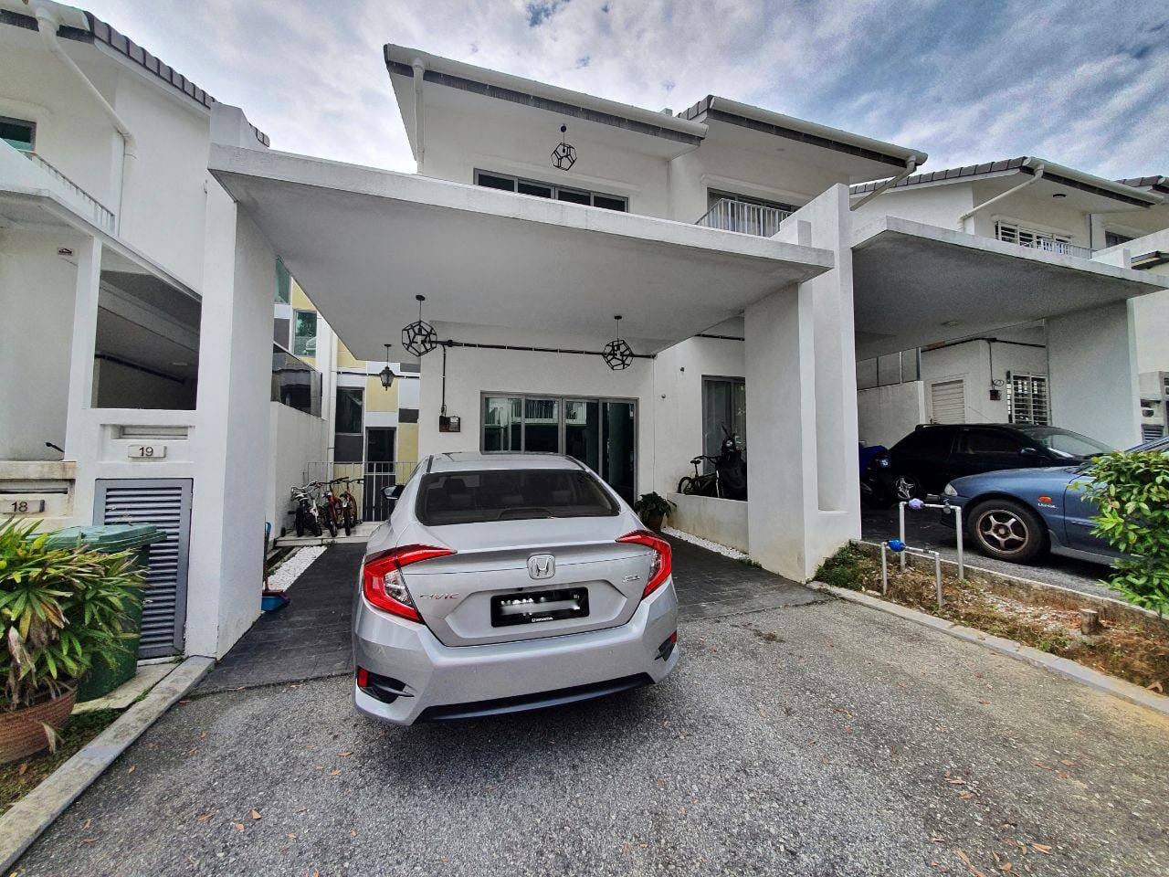 3 Storey House Halamanda Gombak Fully Renovated - photo 2
