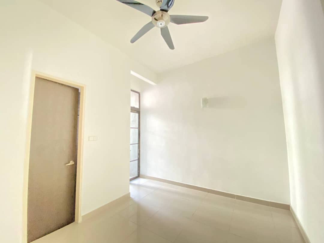 2 Stry House Pentas 2 Alam Impian Spacious Living - photo 9