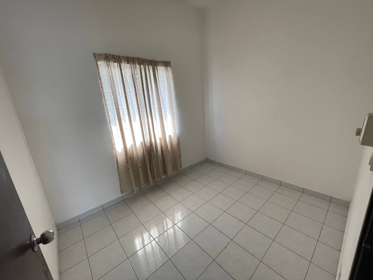 Townhouse Tropika 2 Kajang  Nearby Ukm 1st Floor - photo 11