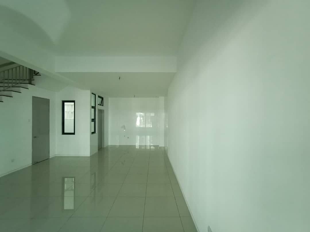 Brand New 3 Storey Andira Park Bukit Puchong - photo 4