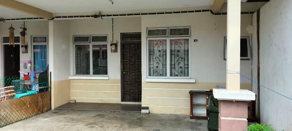 Single Storey House Tmn Rambai Idaman - photo 2